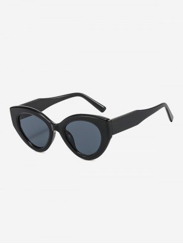 All Match Kitten Eye Shape Sunglasses - BLACK