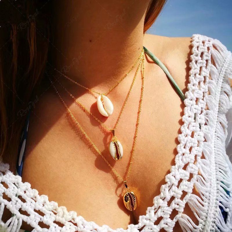 Collier Triple Couche Pendant Coquille Superposé Style Bohémien d'or 