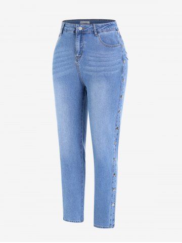 Plus Size Light Wash Studded Skinny Jeans - BLUE - 3X