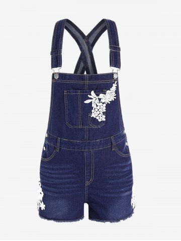 Plus Size & Curve Flower Applique Pocket Frayed Denim Overall Shorts - DEEP BLUE - L