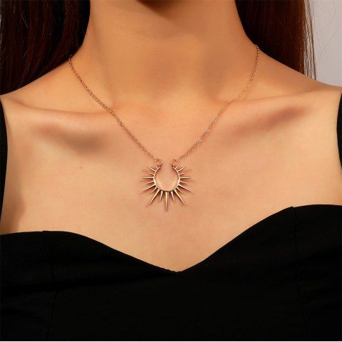 Hollow Out Sun Women Pendant Necklace - GOLDEN