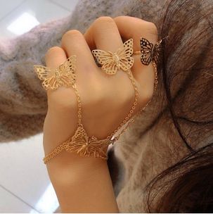 Hollow Out Butterfly Hand Chain Finger Link Bracelet