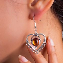 Hollow Out Heart Rhinestone Drop Earrings - SILVER