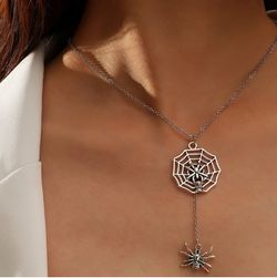 Halloween Party Funny Animal Spider Web Pendant Necklace - SILVER