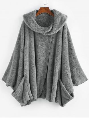 Plus Size Batwing Sleeve Pockets Asymmetric Fleece Poncho