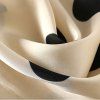 Foulard Carré en Soie à Pois - Blanc 