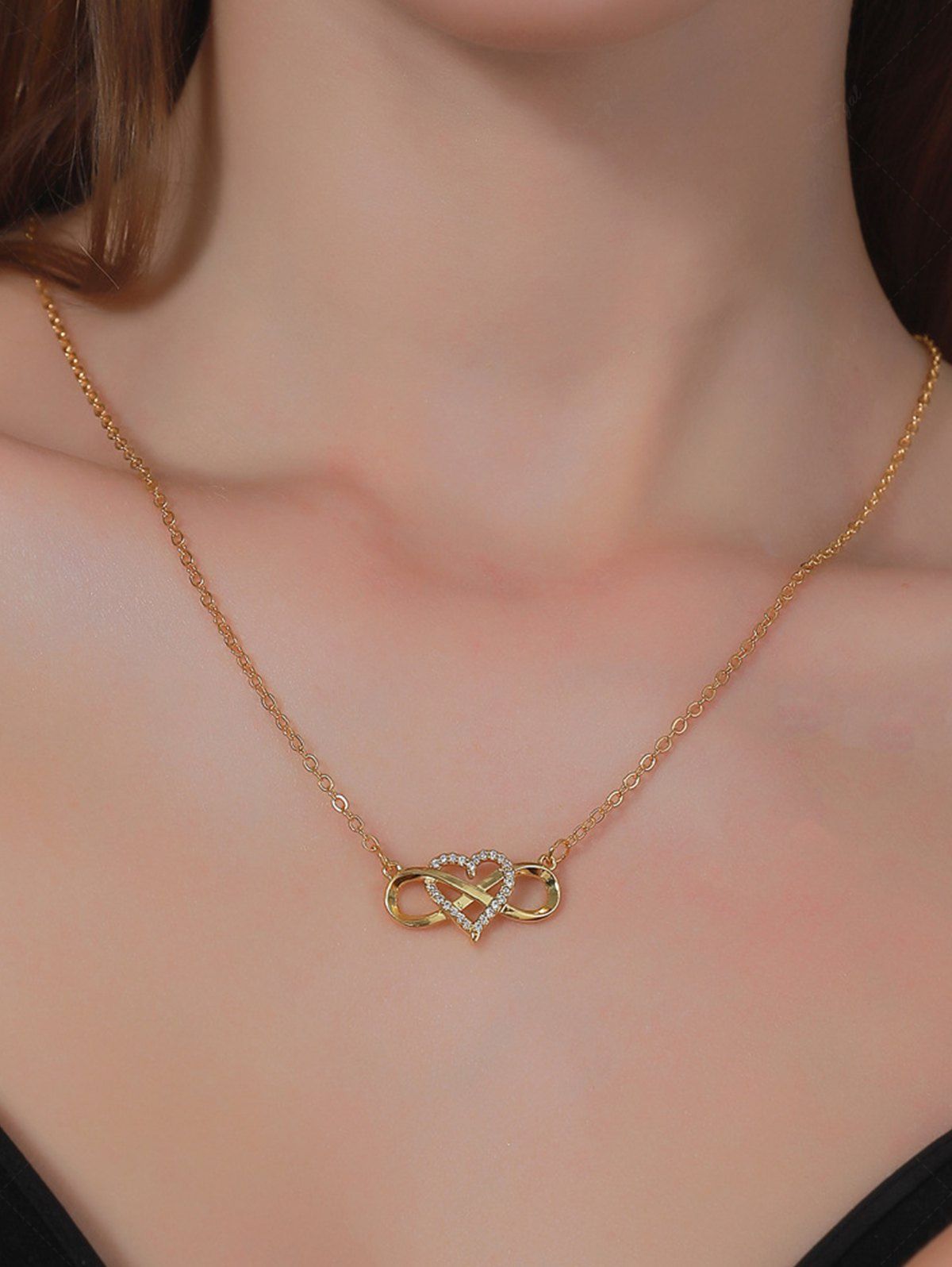 Online Figure 8 Heart Pattern Cross Pendant Necklace  