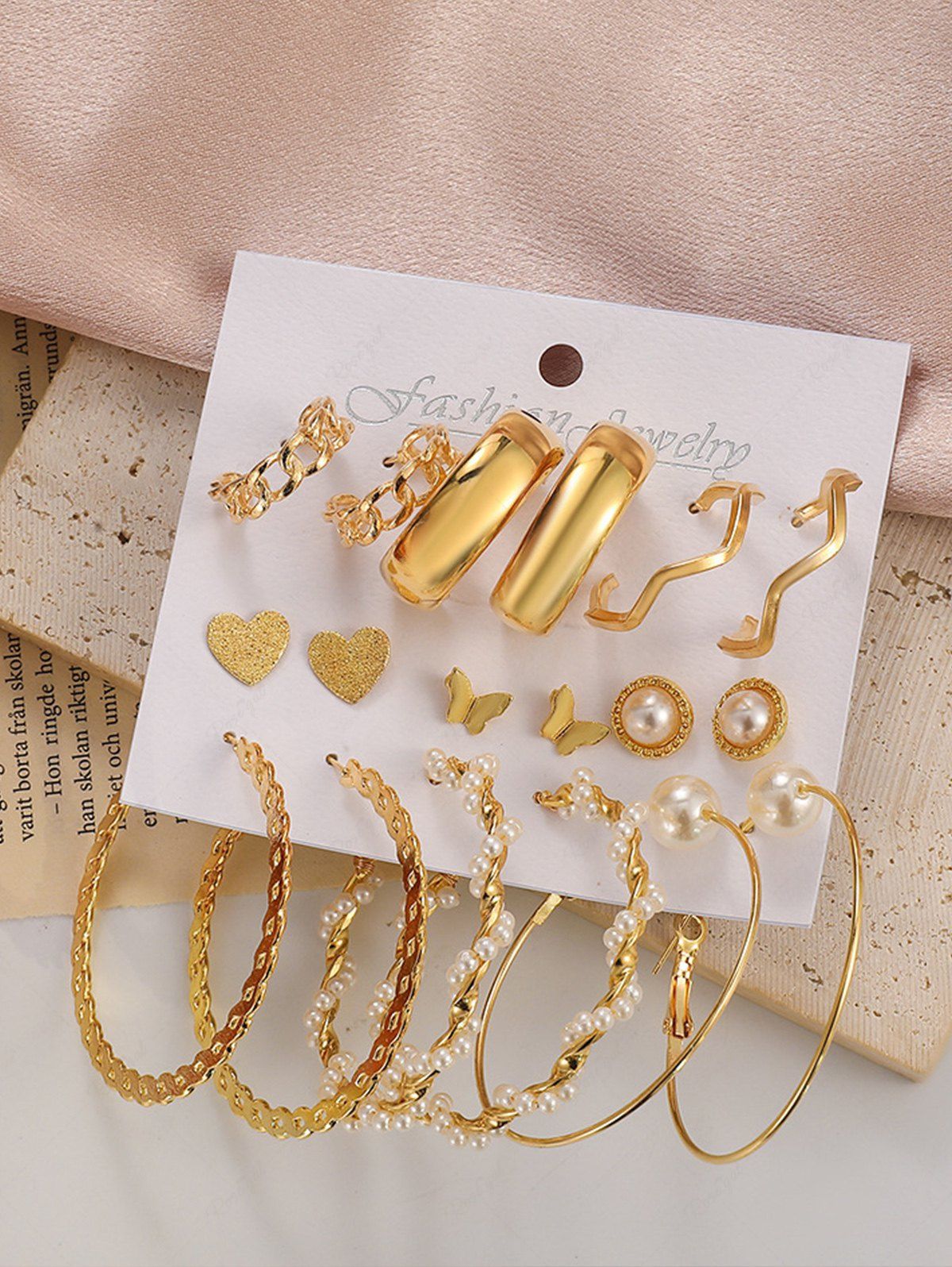 9 Pièces Boucles D'Oreilles Au Crochet Géométriques Papillon Cœur avec Fausse Perle d'or 
