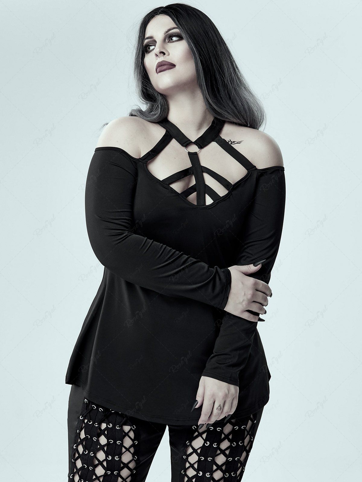 Affordable Plus Size Caged Cutout Ring Open Shoulder Top  