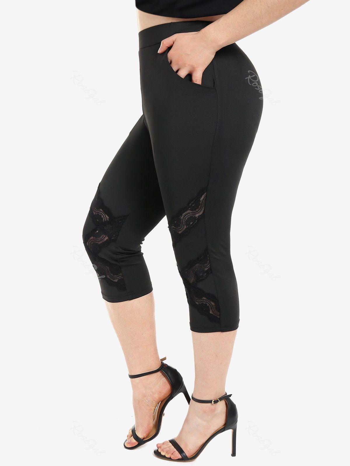 Unique Plus Size Lace Panel Capri Leggings with Pocket  