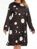 Robe Mi-Longue Trapèze à Col Rond à Imprimé Soleil Lune et Etoiles Grande-Taille - Noir 1XL