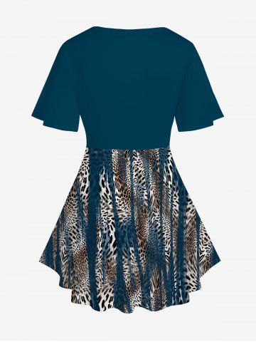 Plus Size Leopard Printed Crisscross Short Sleeves Plunging Tee