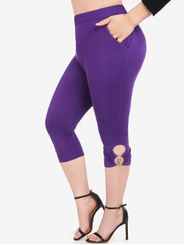 Plus Size Cutout Pull On Capri Pants with Pocket