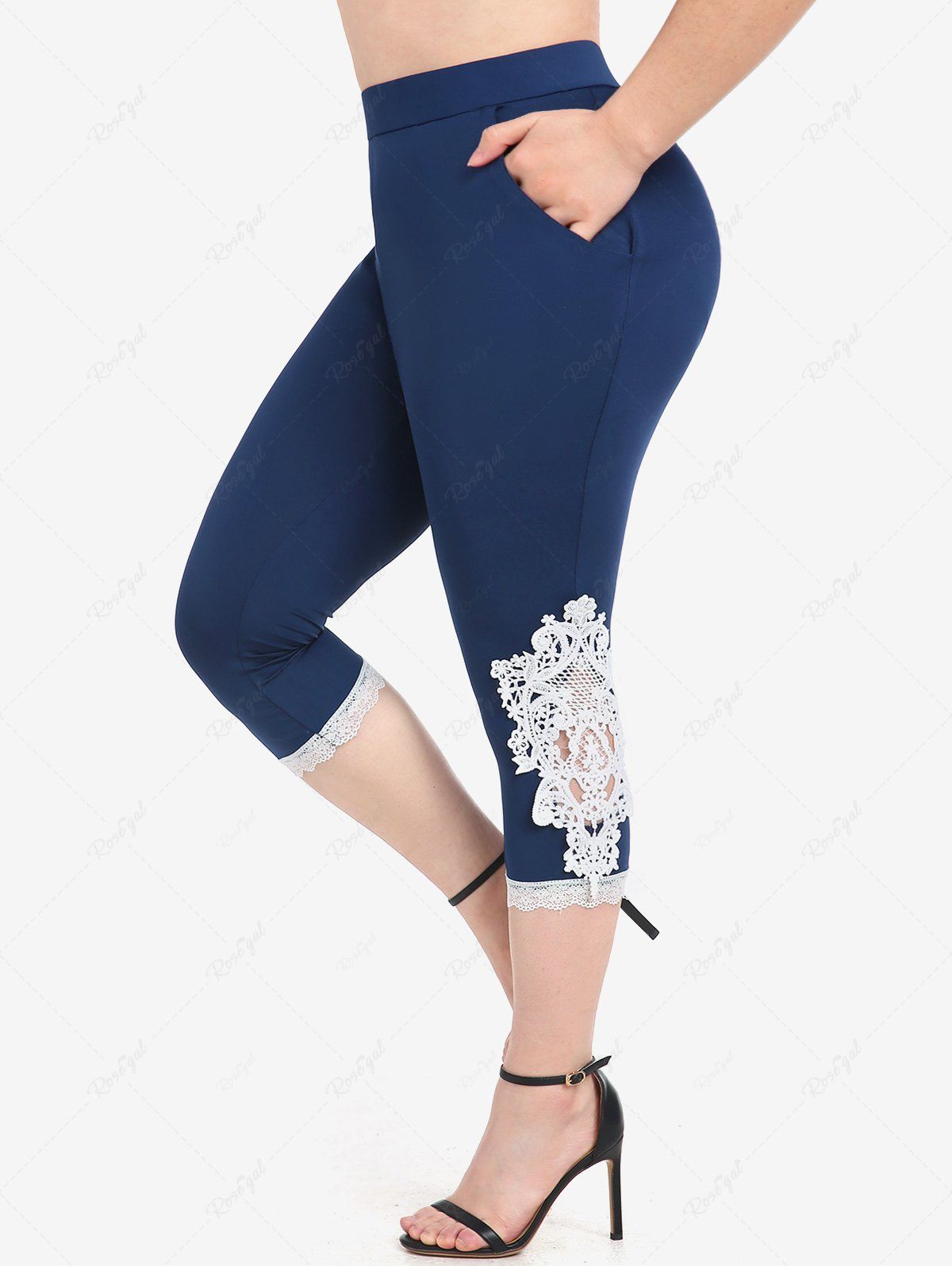 Best Plus Size Lace Panel Capri Leggings with Pocket  