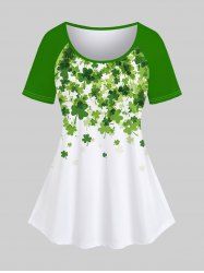 Plus Size St Patrick's Day Clovers Raglan Sleeves Tee - Vert 5x | US 30-32