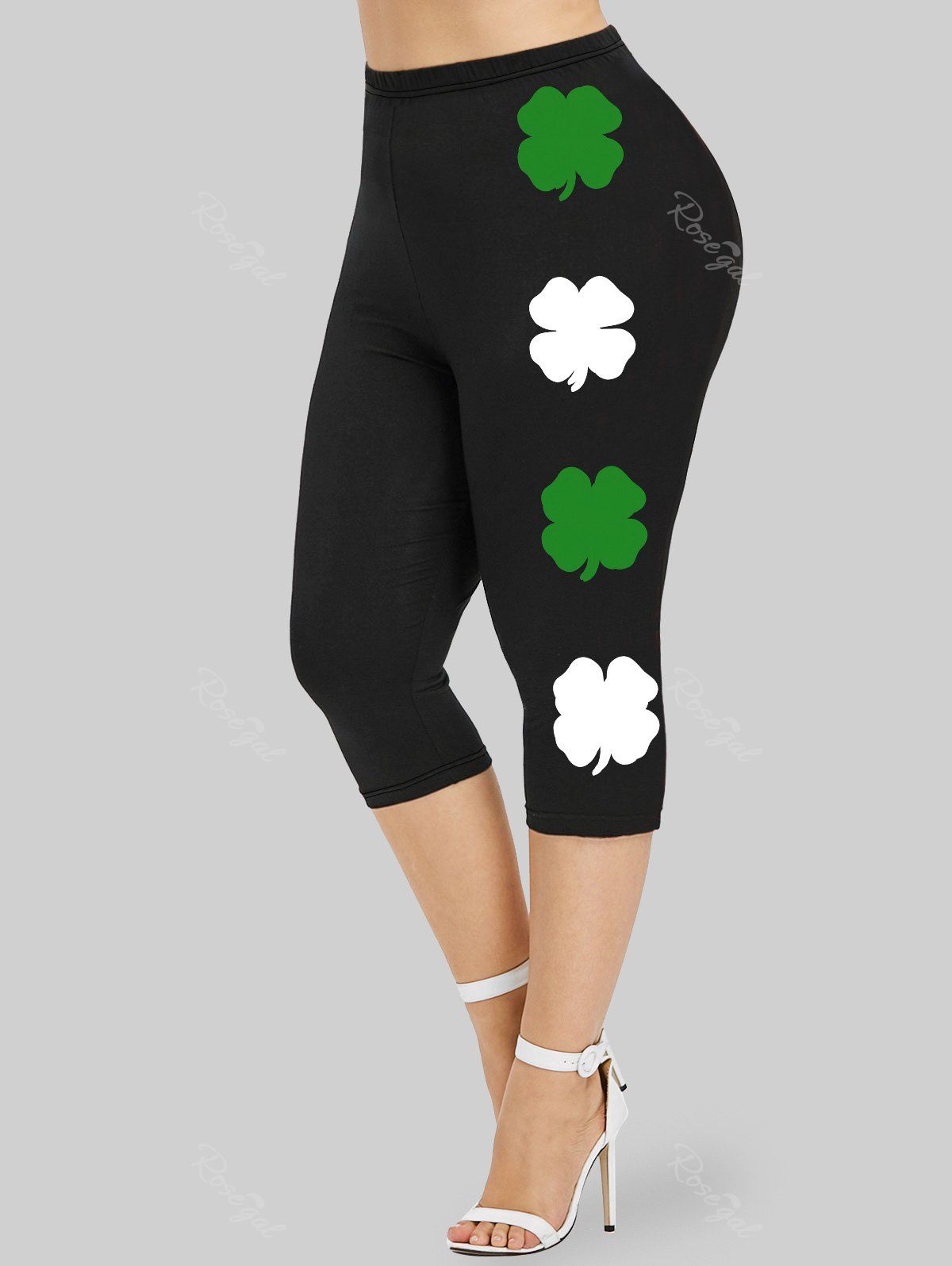 Affordable Plus Size Clover Printed Saint Patrick's Day Capri Leggings  