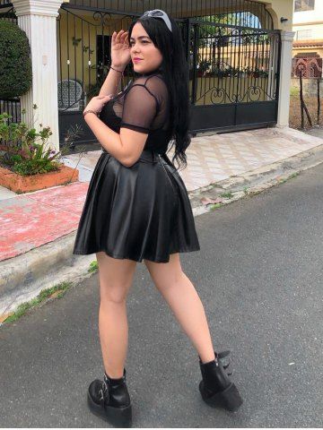 Gothic D-rings Faux Leather Pleated Mini Skirt