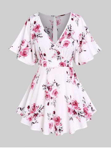 Blusa de Escote de Plegado Oblicuo con Estampado Floral de Mariposa en Talla Extra - WHITE - 4X | US 26-28