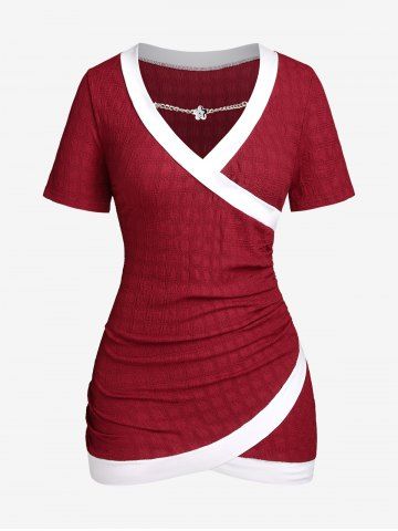Plus Size Two Tone Chain Surplice Textured Tee - Deep Red - L | Us 12