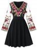 Robe Ajustée Grande Taille à Broderie à Manches Évasées - Noir 5X