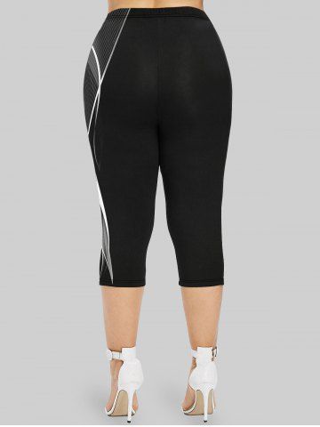 Plus Size 3D Stripes Printed Capri Leggings