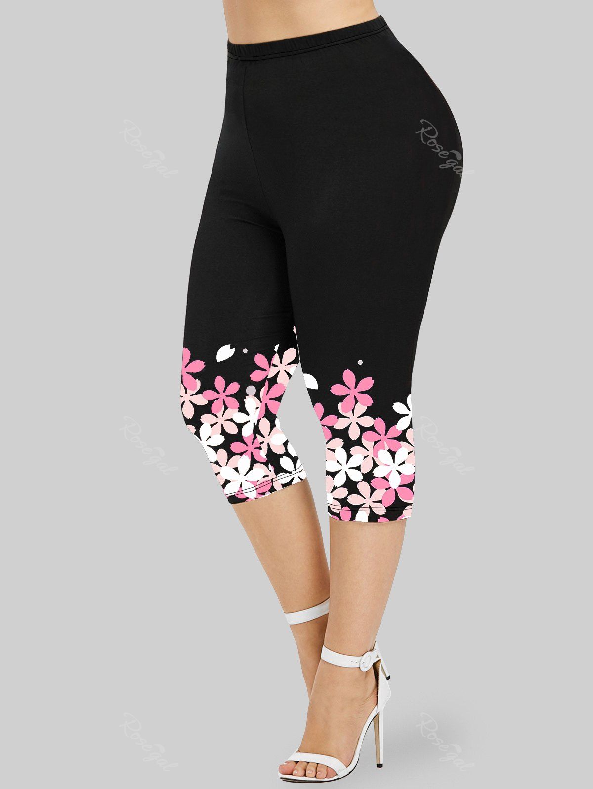 Affordable Plus Size Flower Printed Capri Leggings  