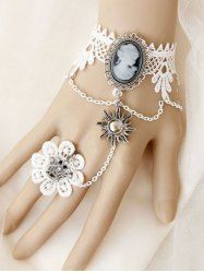 Baroque Vintage Beauty Crown Emboss Lace Mittens Bracelet -  