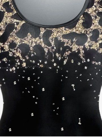 Plus Size 3D Leopard Printed Round Neck Short Sleeve Tee