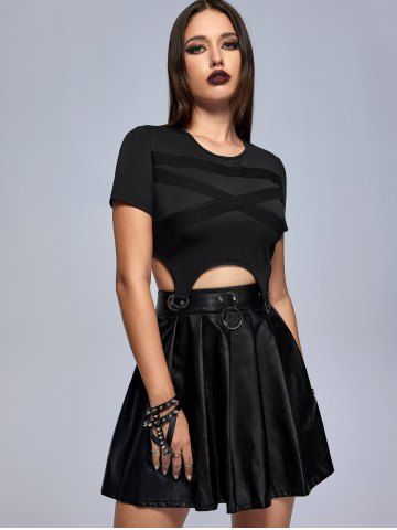Gothic D-ring Gartered Cropped T-shirt