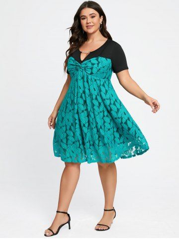 Plus Size Chain Panel Twisted Double Layered Lace Dress