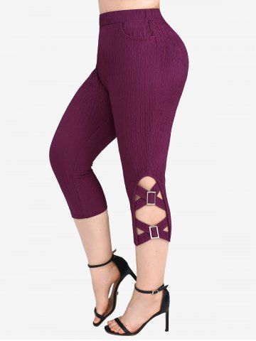 Plus Size Buckle Braided Pockets Capri Leggings