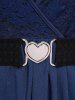 T-shirt Superposé Fleur Cœur Bouclé Panneau en Dentelle de Grande Taille avec Ceinture - Bleu profond M | US 10