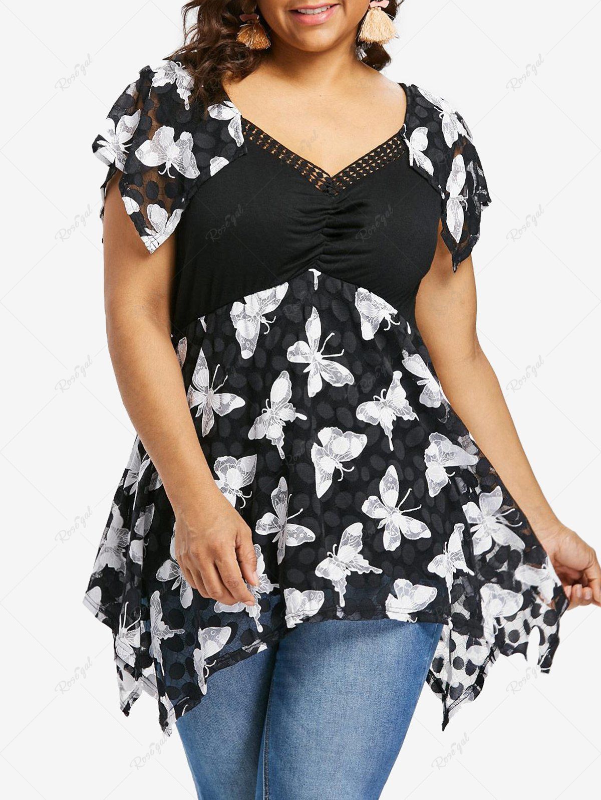 Unique Plus Size Butterfly Print Hollow Out Neck Ruched T-shirt  