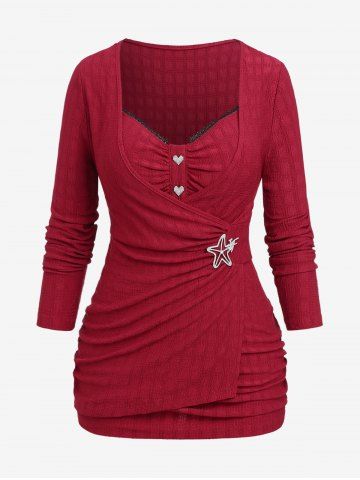Plus Size Ruched Starfish Buckle Surplice T-shirt - DEEP RED - M | US 10