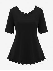 Plus Size Scalloped Cut Short Sleeves T-shirt -  