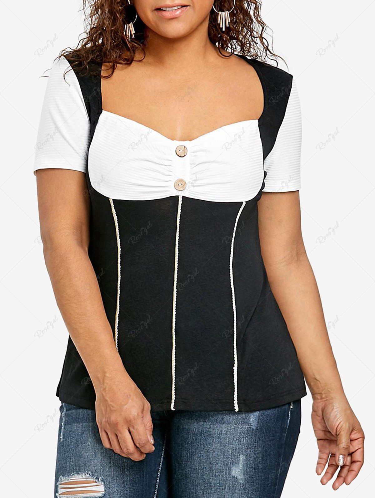 Fancy Plus Size Buttons Ruched Sweetheart Neck Two Tone T-shirt  