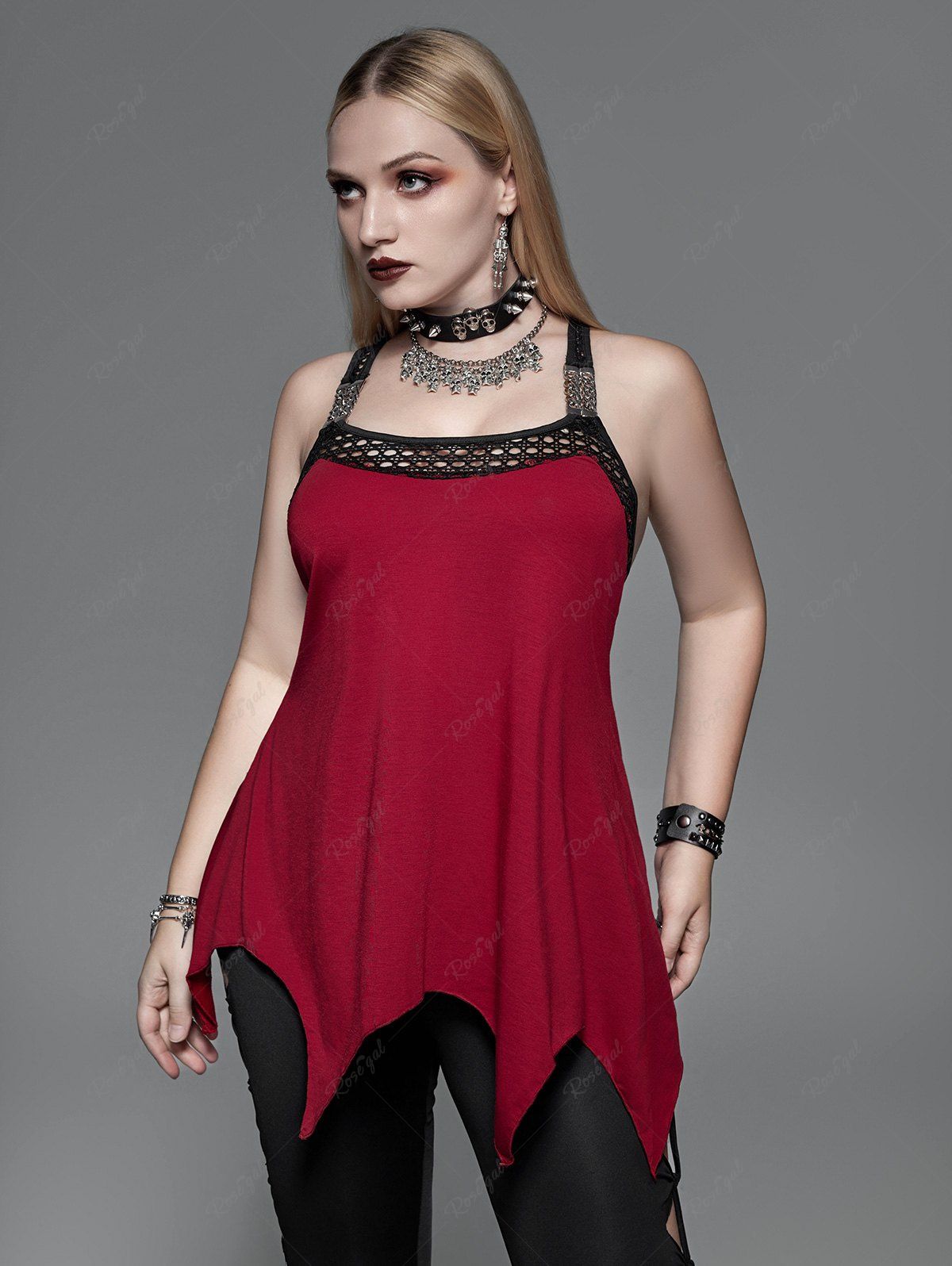 Discount Gothic Hollow Out Panel Chain Crisscross Top  