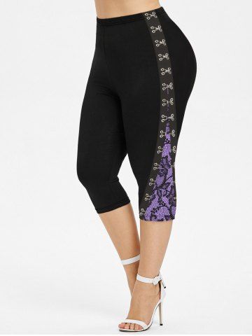 Plus Size Hook and Eye Floral Lace 3D Print Capri Leggings - BLACK - XS