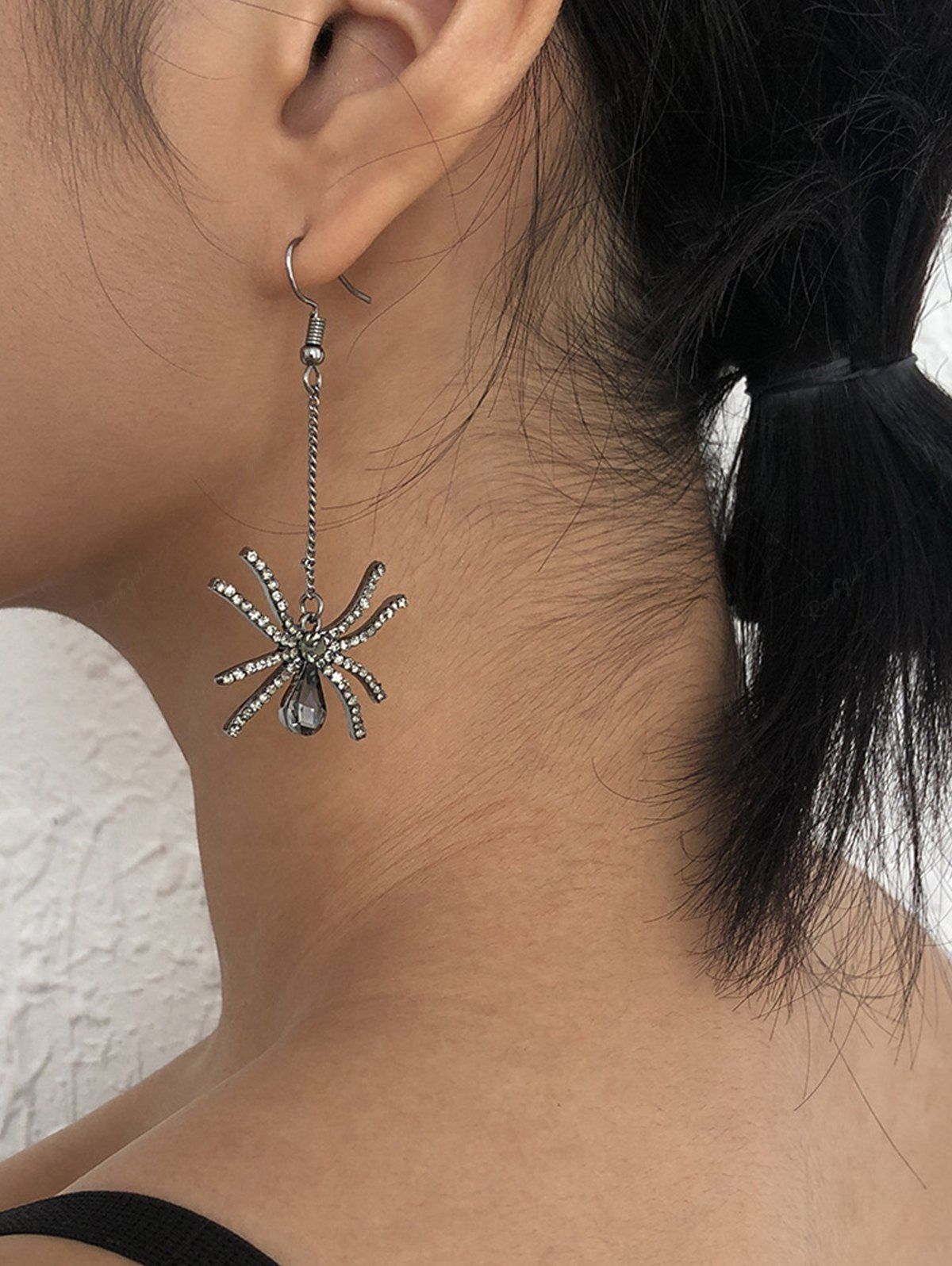 Outfit Fashion Faux Rhinestone Spider Halloween Drop Earrings  