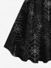 Robe D'Halloween à Chaîne Toile D'Araignée Imprimée Bouclée de Grande Taille à Œillet - Noir 6X