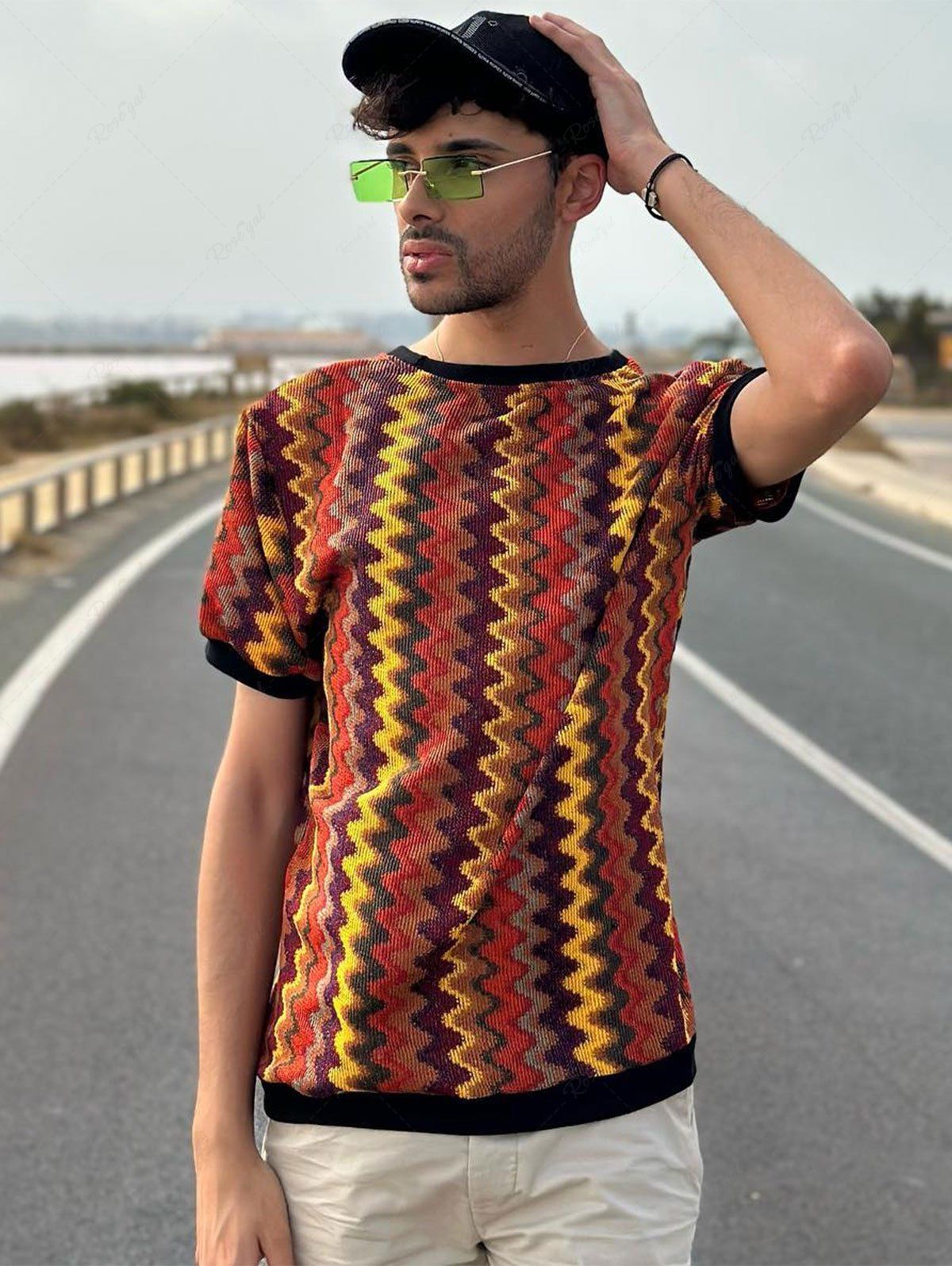 Trendy Colorful Zig Zag Knit Crew Neck Ringer T-shirt  