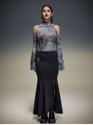 Gothic Newspaper Letters Print Mesh Cold Shoulder Flare Sleeves Cropped T-shirt -  