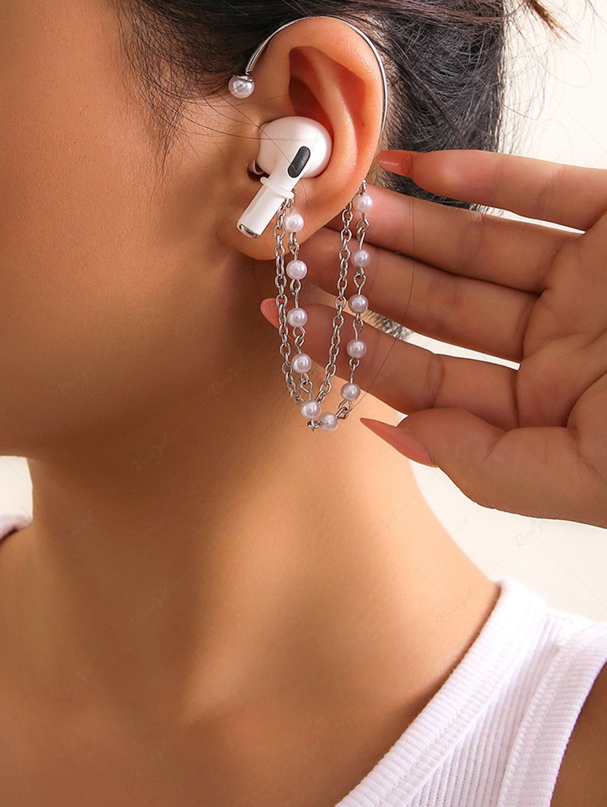 Online Fashion Faux Pearl Tassel Chain Ear Cuff  