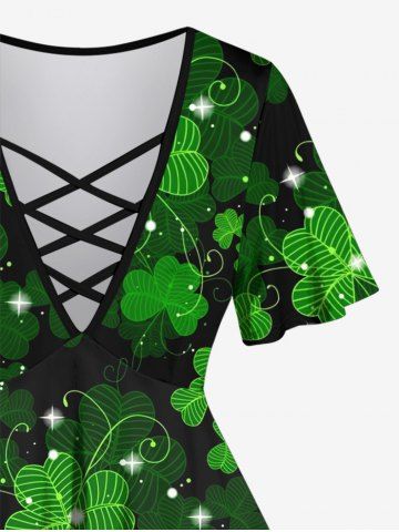 Plus Size St. Patrick's Day Clover Leaf Glitter 3D Print Lattice Crisscross Flare Short Sleeve T-shirt