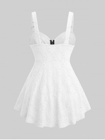 Plus Size Hollow Out Jacquard Textured Lace Up Zipper Buckle Grommet Solid Backless Tank Top