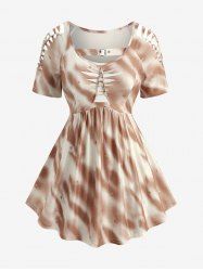 Plus Size Letters Printed Ripped Braided Strap Buckle Grommet Ombre Top -  