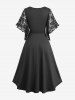 Robe grande taille à volants et col en V en dentelle à fleurs roses avec ceinture à fermeture éclair papillon - Noir L | US 12