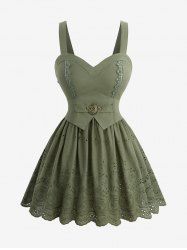 Plus Size Floral Embroidery Hollow Out Scalloped Lace Trim Grommets Buckle Tank Top -  
