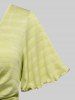 Robe style cottagecore grande taille avec haut court plongeant torsadé et bretelles spaghetti à imprimé floral 3D - Jaune 1X | US 14-16
