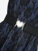 Robe trapèze grande taille à empiècements superposés en dentelle et fleurs roses avec ceinture amovible - Bleu profond 1X | US 14-16